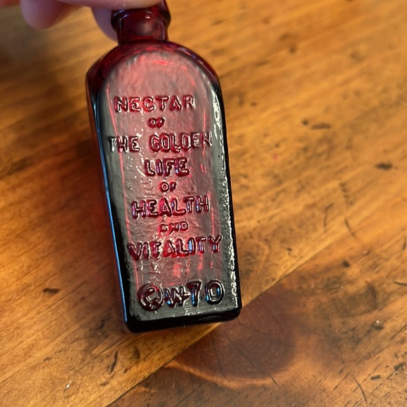 Lot of 5 Vintage Little Glass Bottles Wheaton & Elixir - Picture 12 of 14